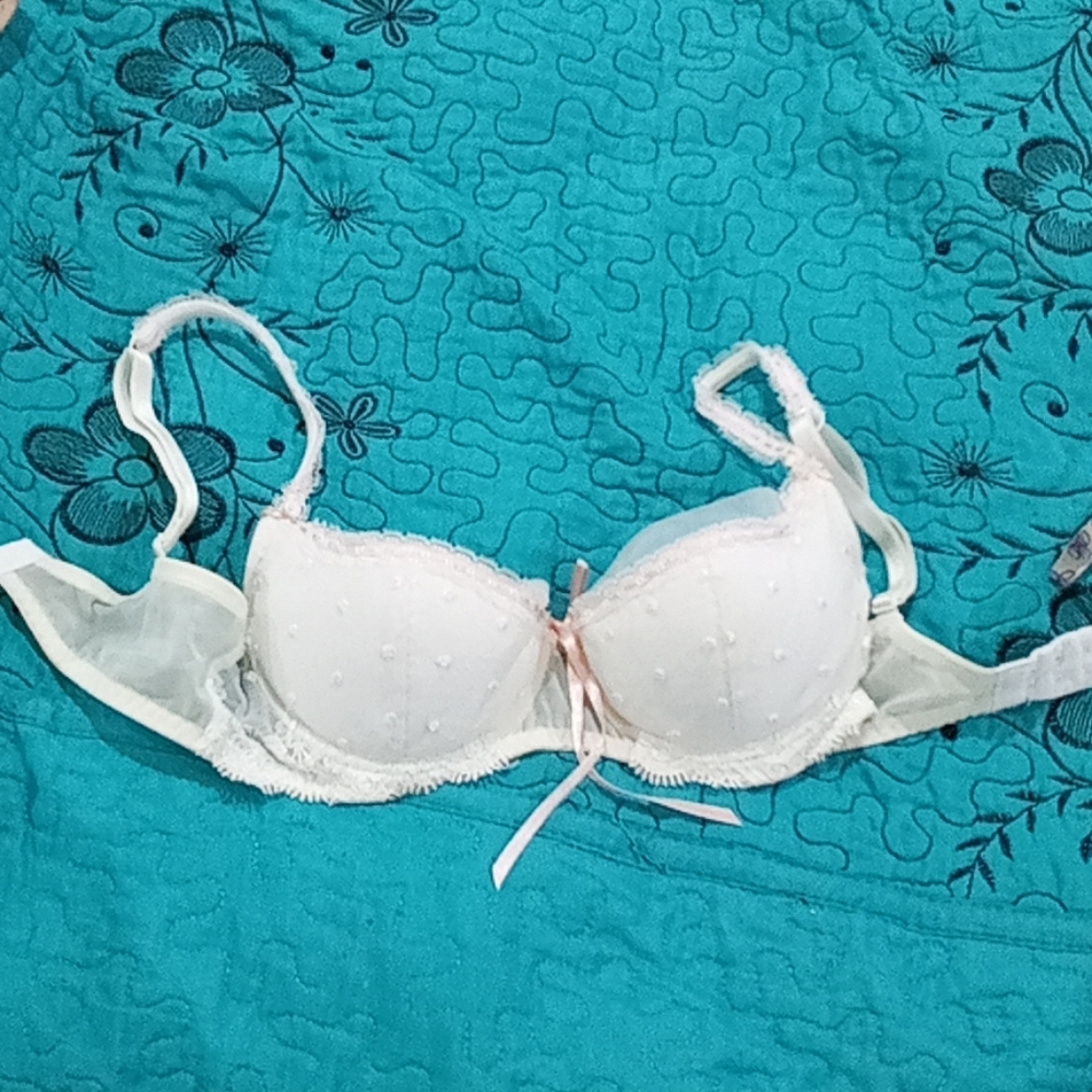Bra